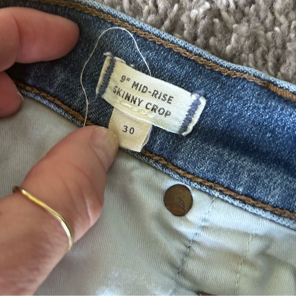 Madewell 9” midrise skinny crop, size 30 - Picture 3 of 5